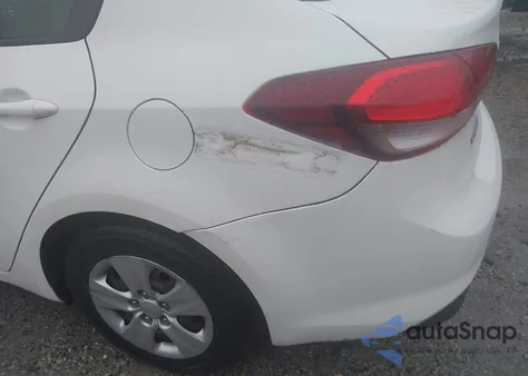 2017 Kia Forte Lx z USA, uszkodzony, nr VIN 3KPFK4A7XHE158985